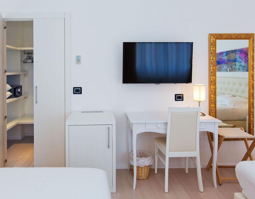 Hotel Maine Финале Лигуре Экстерьер фото